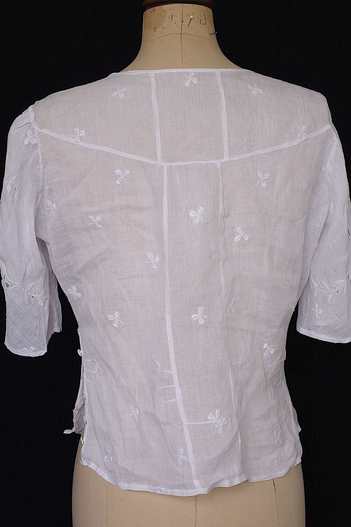 アンティークブラウス vêtement antique .FR a l'epoque