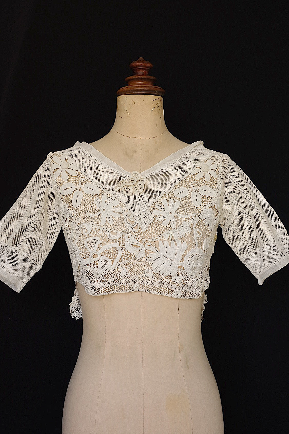 アンティークブラウス vêtement antique クロシェレーストップ .FR a l'epoque