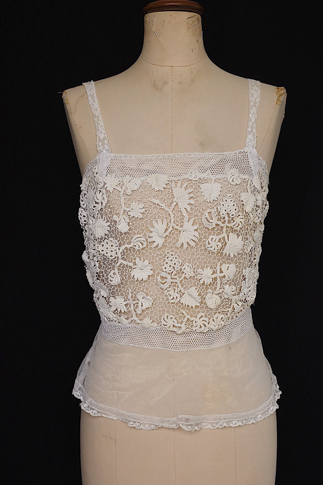 アンティークブラウス vêtement antique クロシェレーストップ .FR a l'epoque