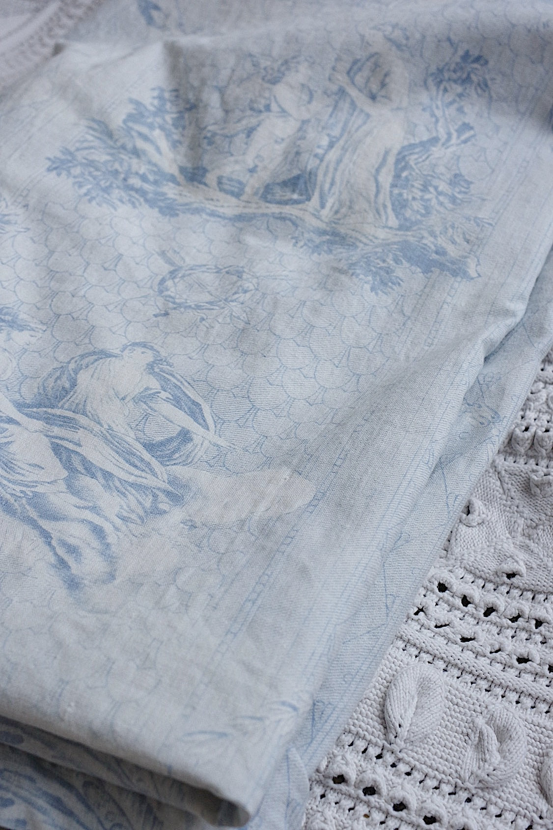 アンティーク生地 tissu antique トワルドゥジュイ .FR a l'epoque