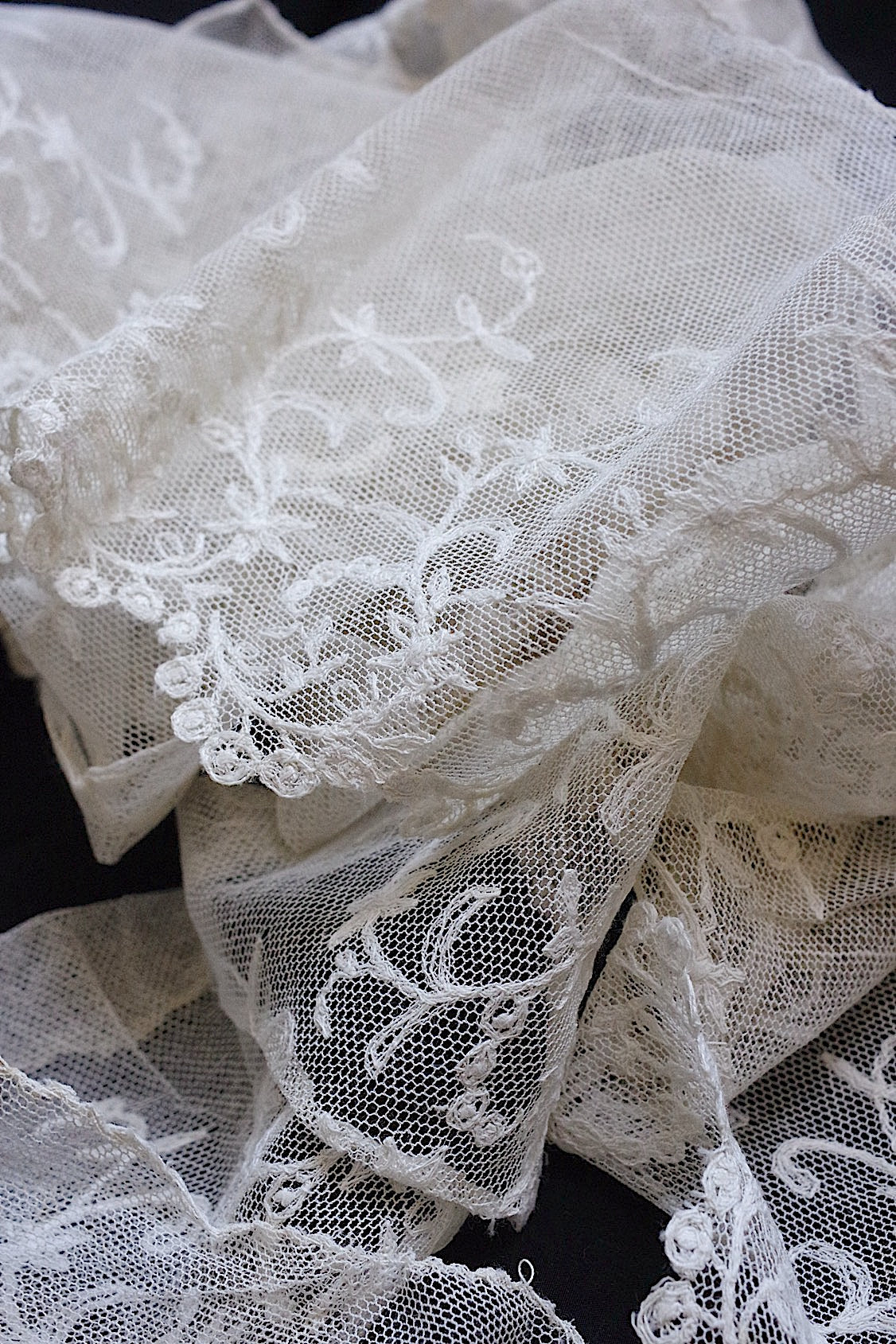 アンティークレース dentelle ancienne 308cm .FR a l'epoque