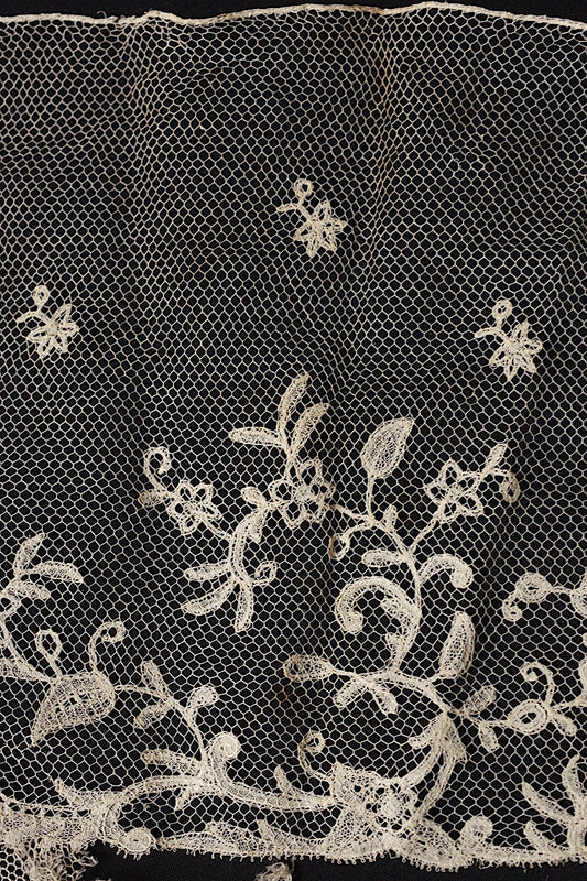 アンティークレース dentelle ancienne 2種 .FR a l'epoque