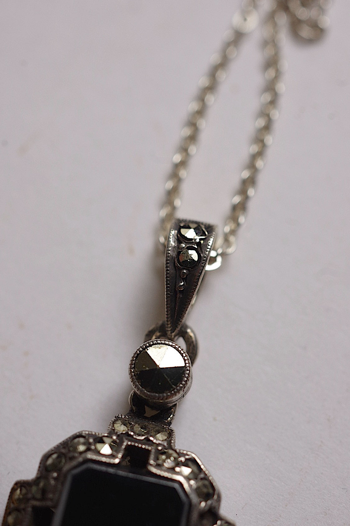 アンティークペンダント collier antique .FR a l'epoque