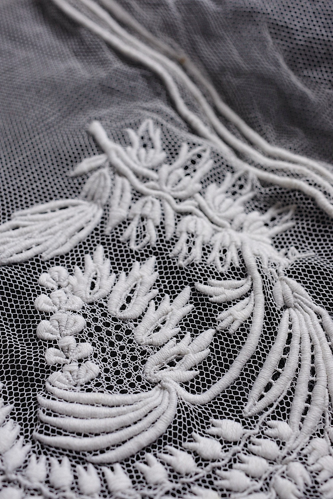 アンティークレース dentelle ancienne-antique lace チュールレース生地 .FR a l'epoque