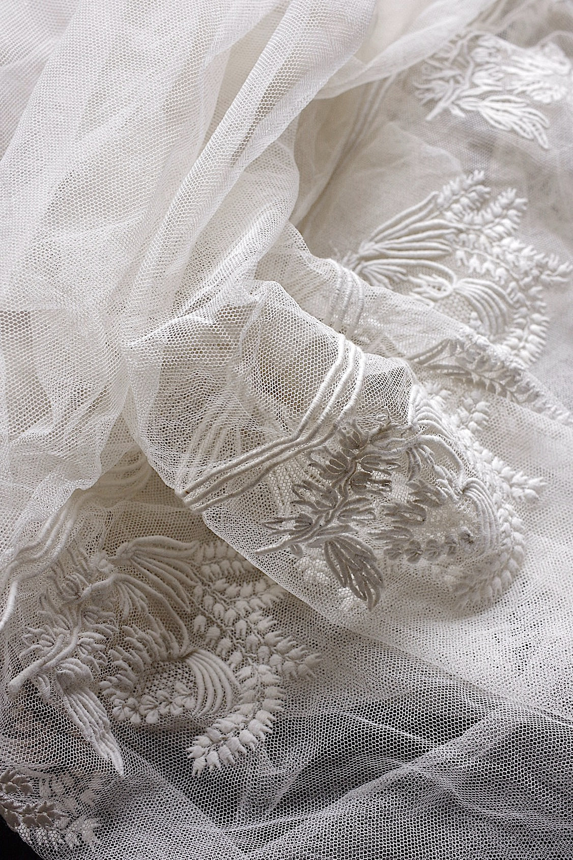アンティークレース dentelle ancienne-antique lace チュールレース生地 .FR a l'epoque