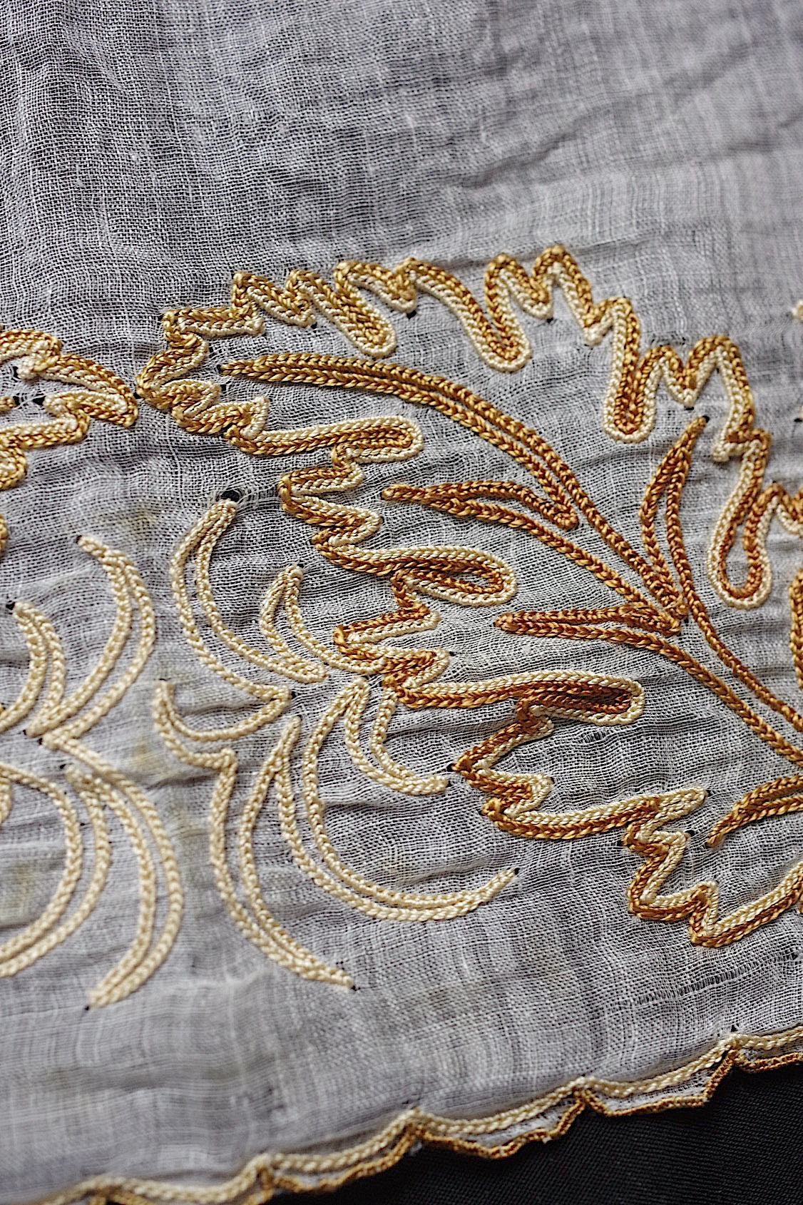 アンティークレース dentelle ancienne-antique lace 刺繍ハンカチlot 素材用 .FR a l'epoque
