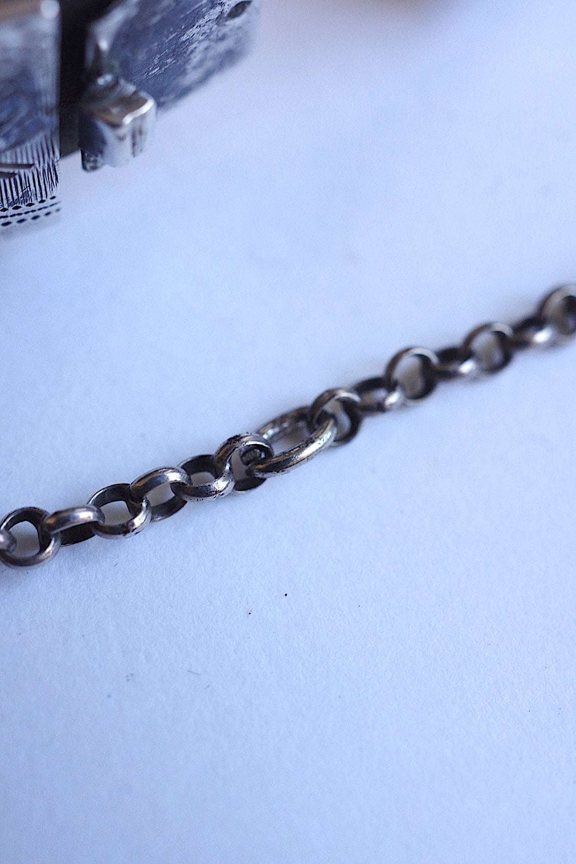 アンティークブレスレット bracelet antique シルバーブレスレット .FR a l'epoque