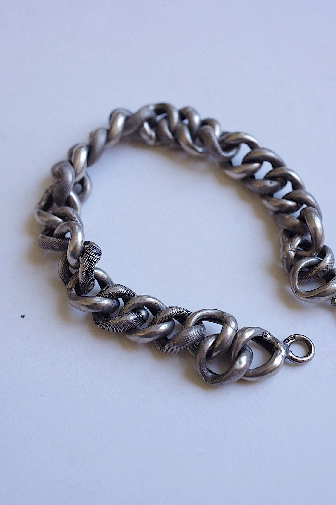 アンティークブレスレット bracelet antique シルバーチェーンブレスレット .FR a l'epoque