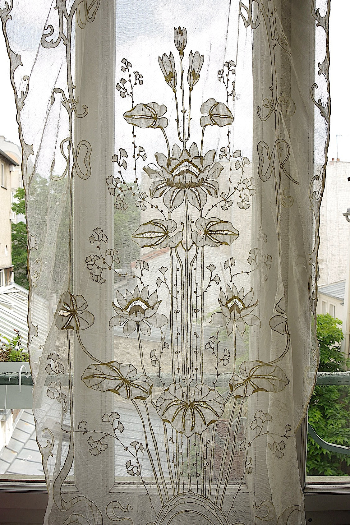 アンティークカーテン linge de maison .FR a l'epoque