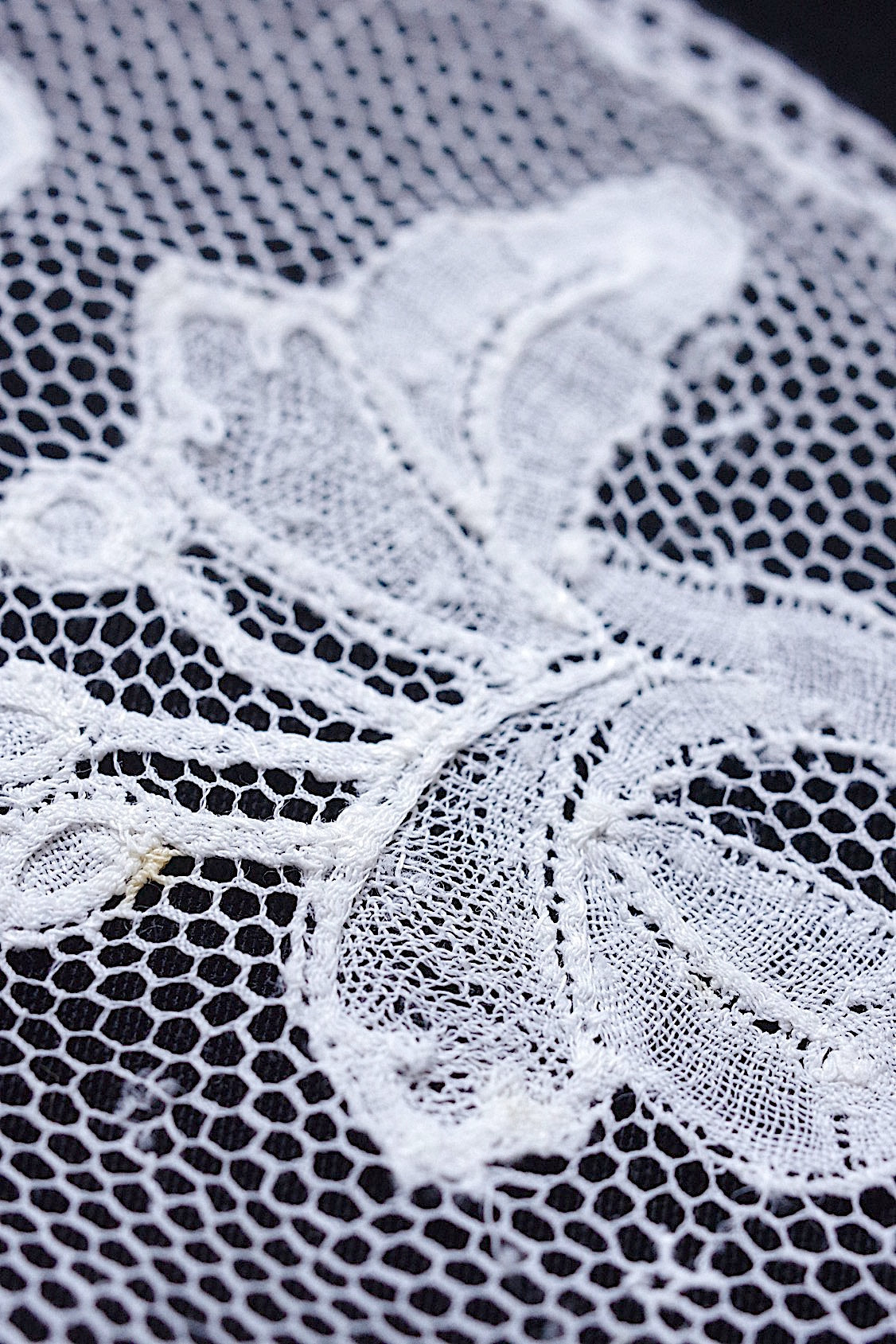 アンティークレース dentelle ancienne 93cm 130cm .FR a l'epoque