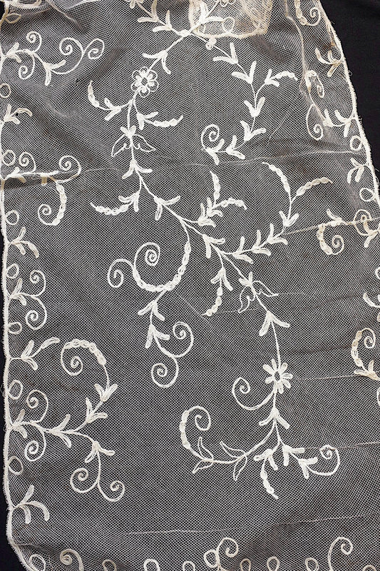 アンティークレース dentelle ancienne 3種 素材に .FR a l'epoque