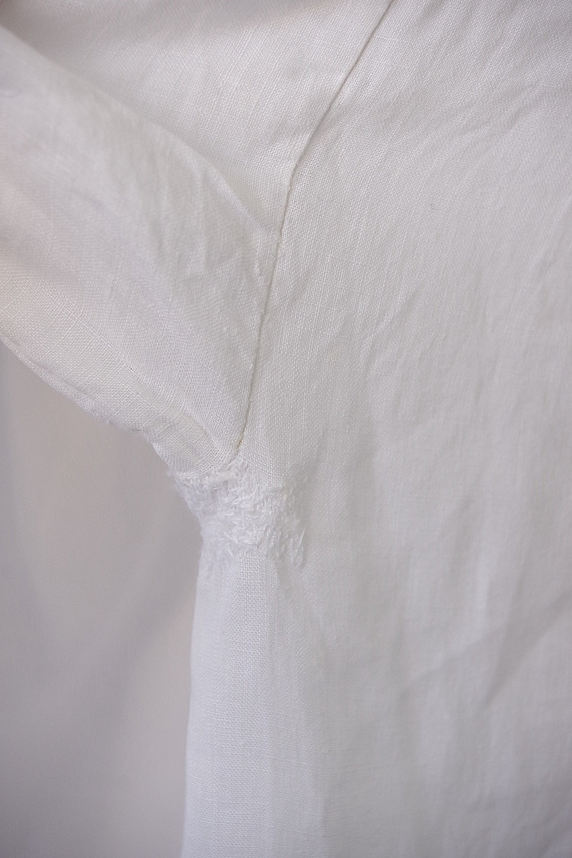 アンティーク司祭服 vêtement antique aube 2 .FR a l'epoque
