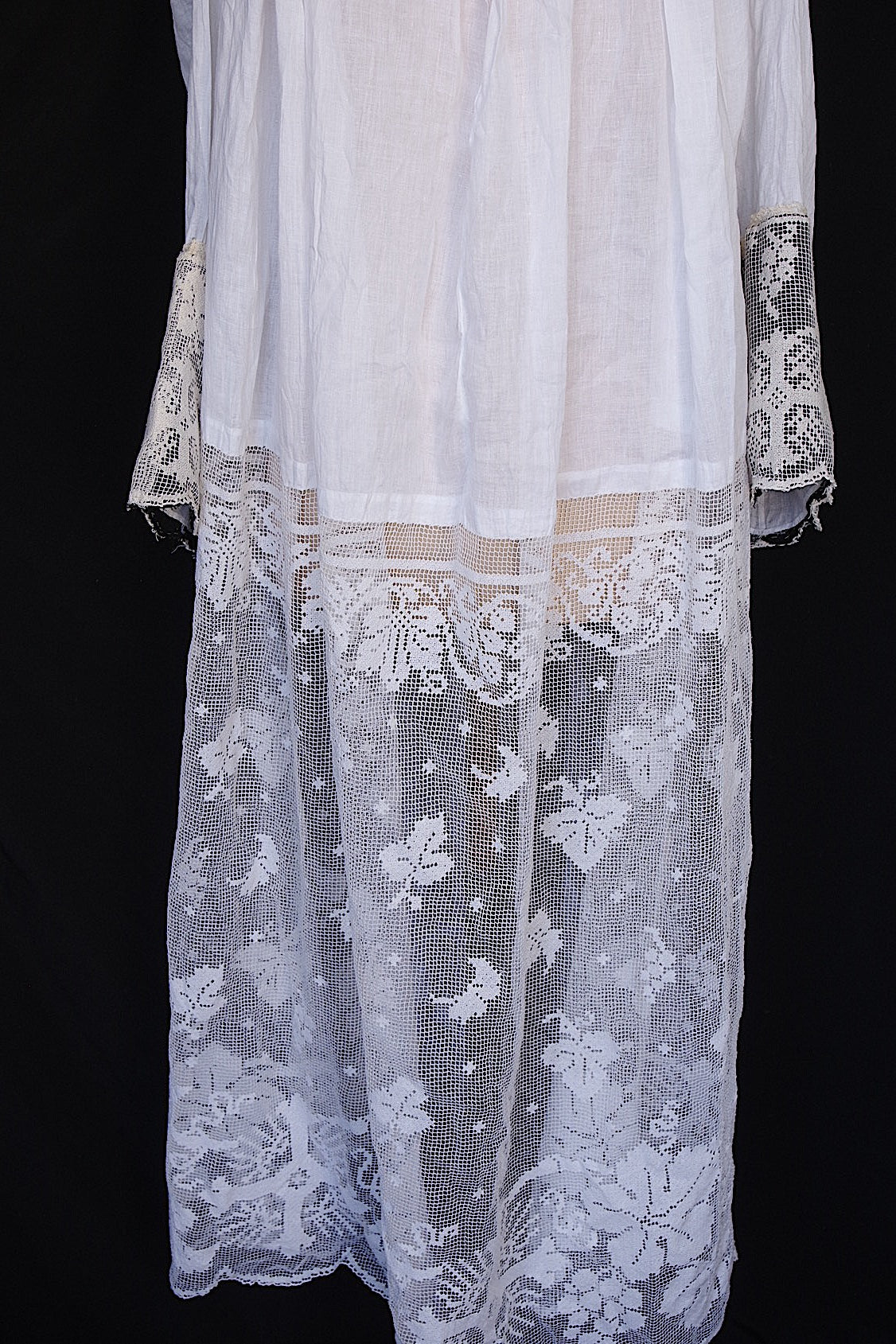 アンティーク司祭服 vêtement antique aube 3 .FR a l'epoque