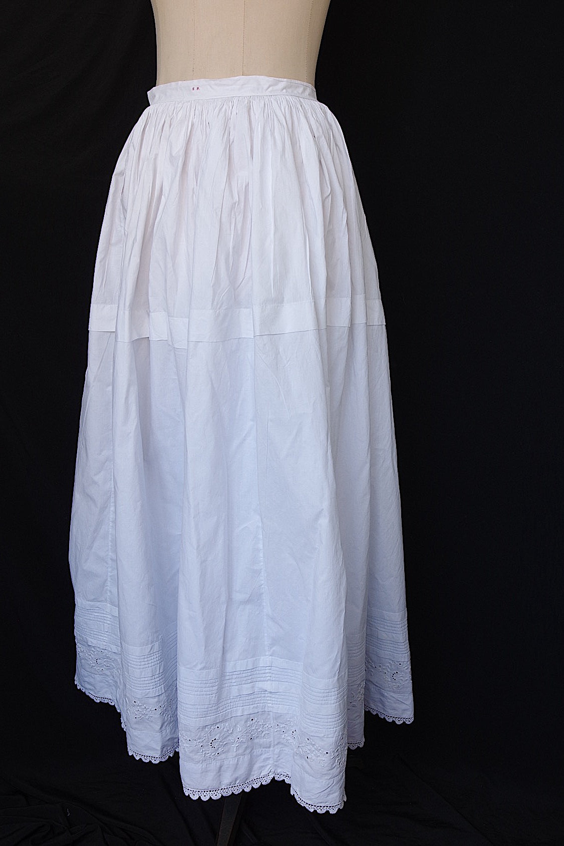 アンティークスカート vêtement antique skirt .FR a l'epoque