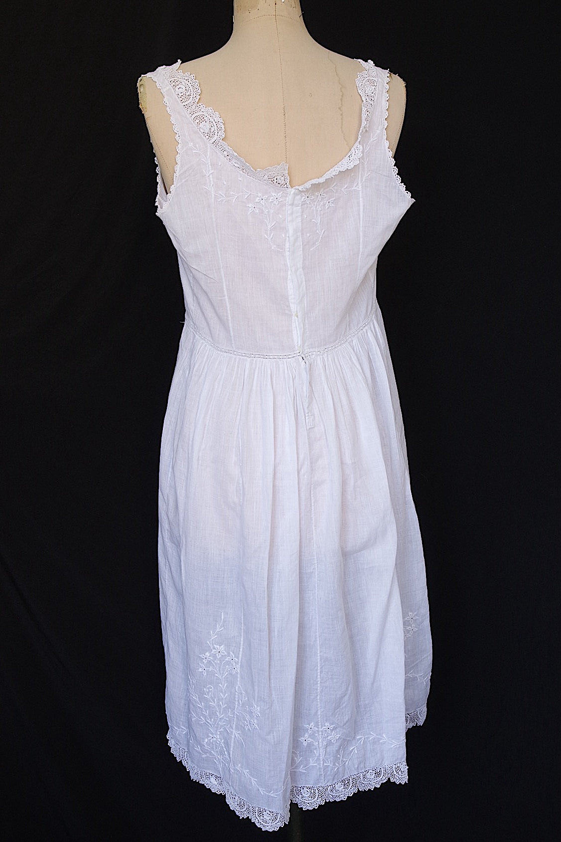 アンティークワンピース vêtement antique   .FR a l'epoque