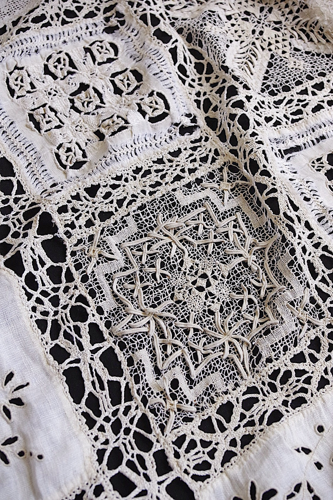 アンティーククロス 素材、回収用 antique For materials 1 .FR a l'epoque