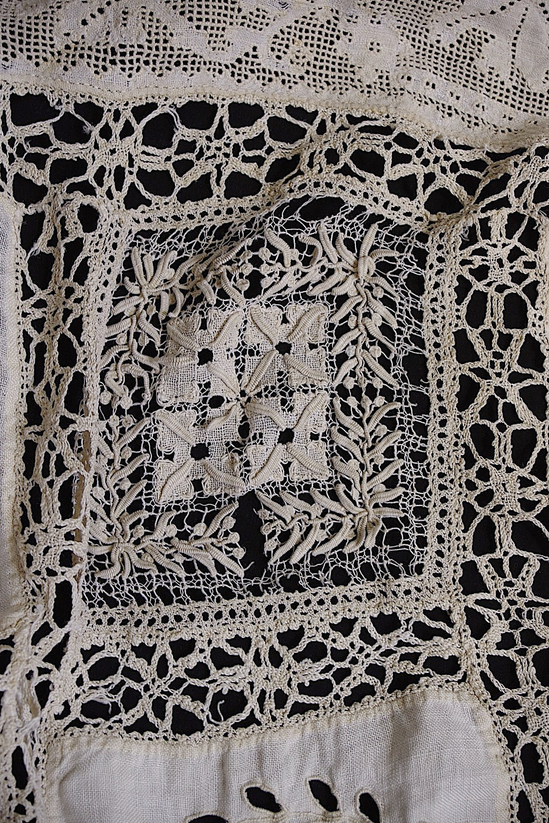 アンティーククロス 素材、回収用 antique For materials 1 .FR a l'epoque