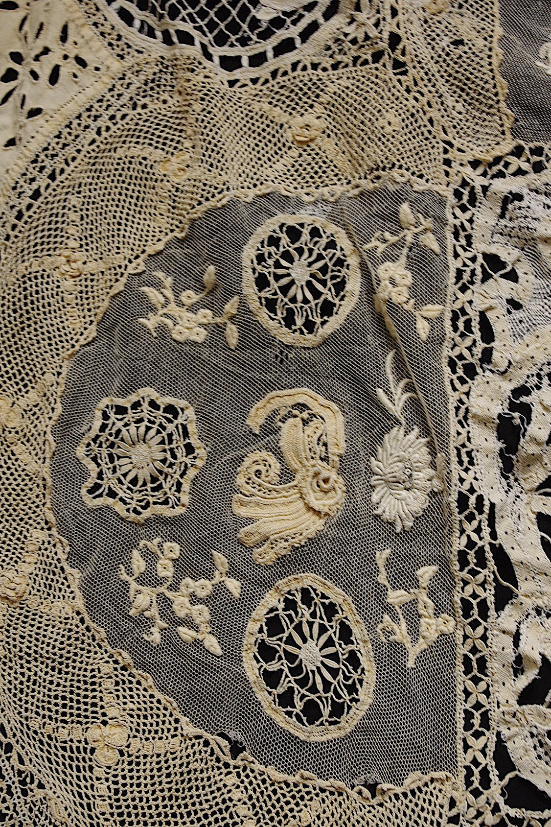 アンティーククロス 素材、回収用 antique For materials2 .FR a l'epoque