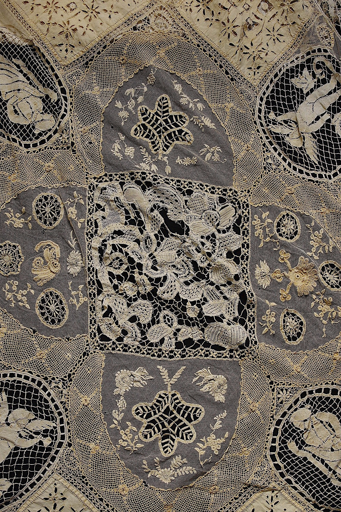 アンティーククロス 素材、回収用 antique For materials2 .FR a l'epoque