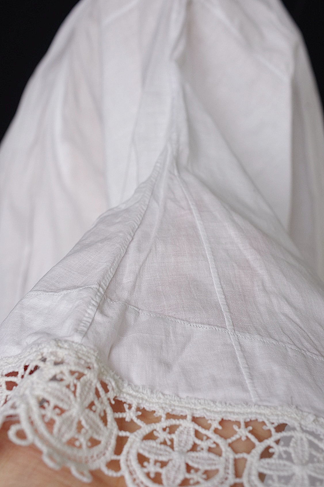 アンティークチュニック antique vêtement surplis .FR a l'epoque