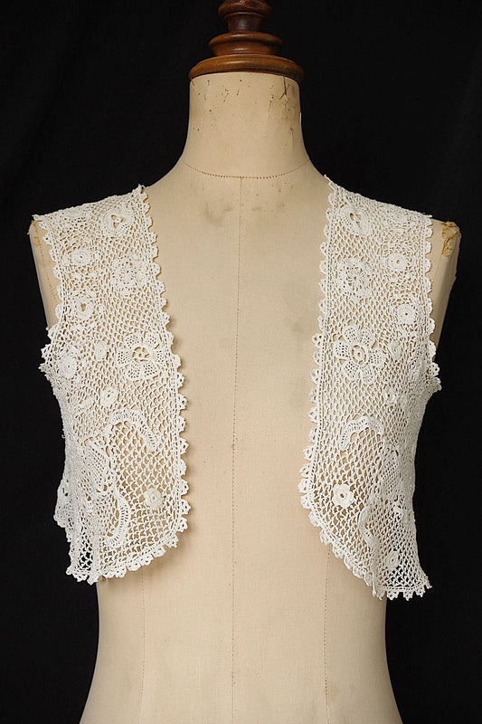 アンティークジレ antique vêtement クロシェジレ .FR a l'epoque