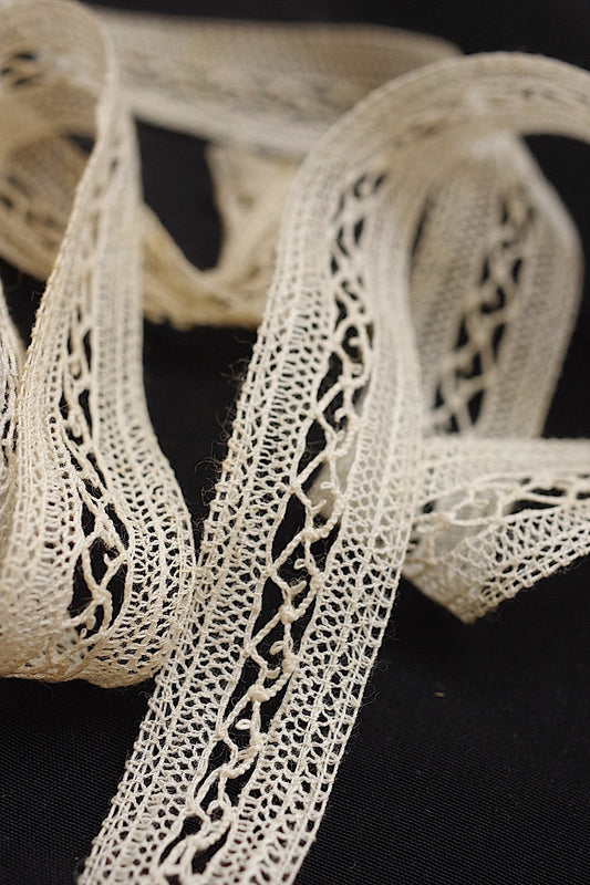 アンティークレース dentelle ancienne 726cm .FR a l'epoque