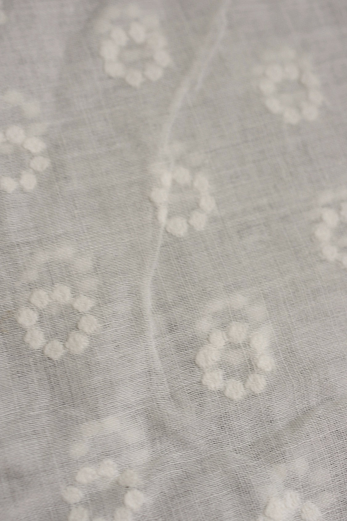 アンティークレース dentelle ancienne 刺繍 生地 クッションカバー .FR a l'epoque