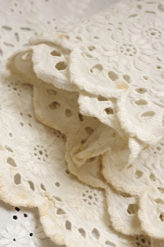 アンティークレース dentelle ancienne 220cm .FR a l'epoque