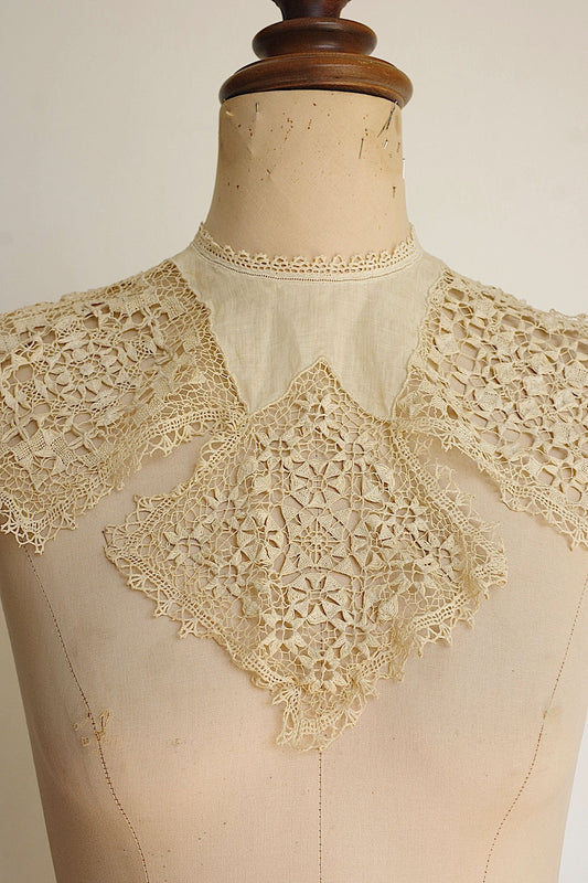 アンティークレース dentelle ancienne つけ襟1 .FR a l'epoque