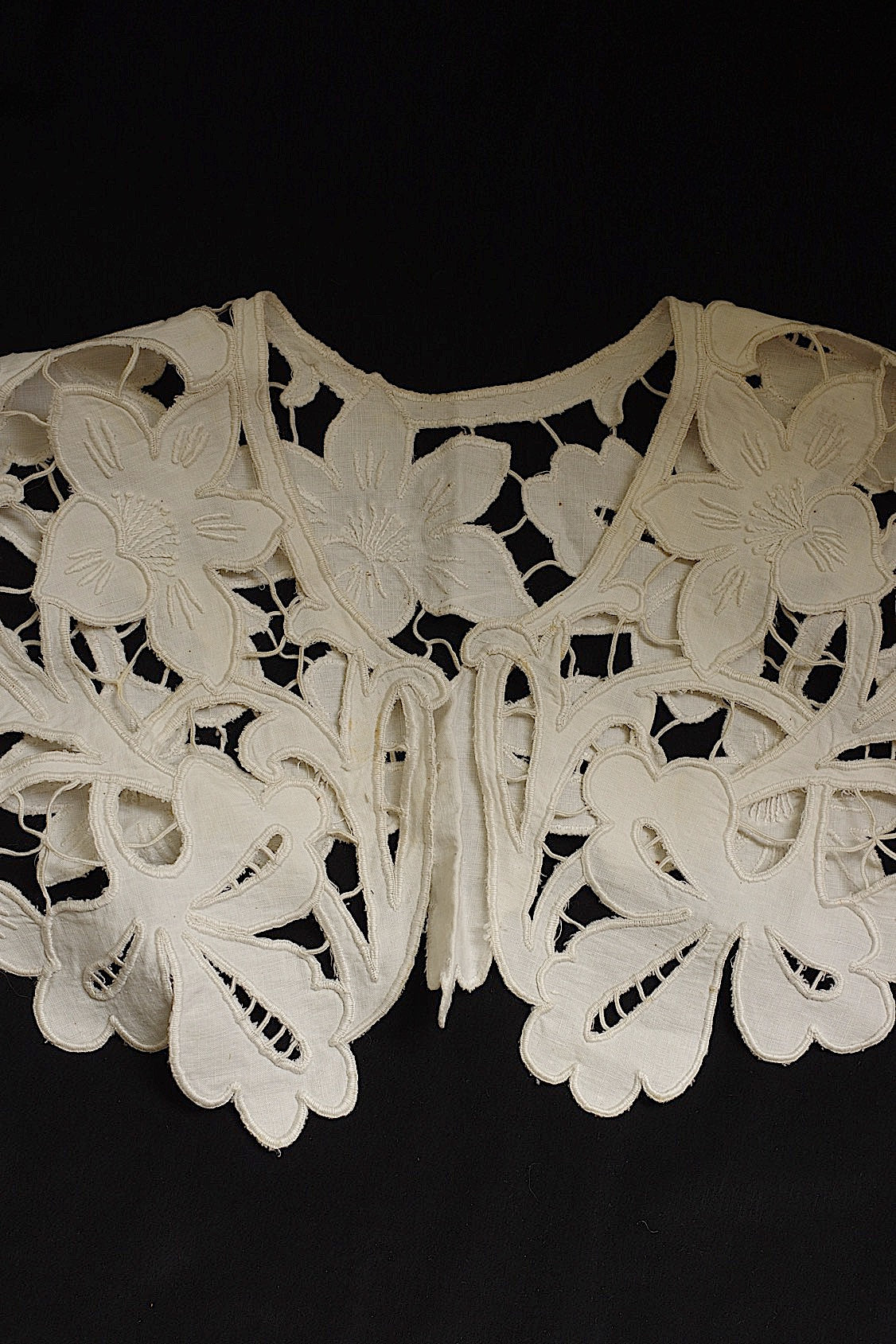 アンティークレース dentelle ancienne つけ襟2 .FR a l'epoque