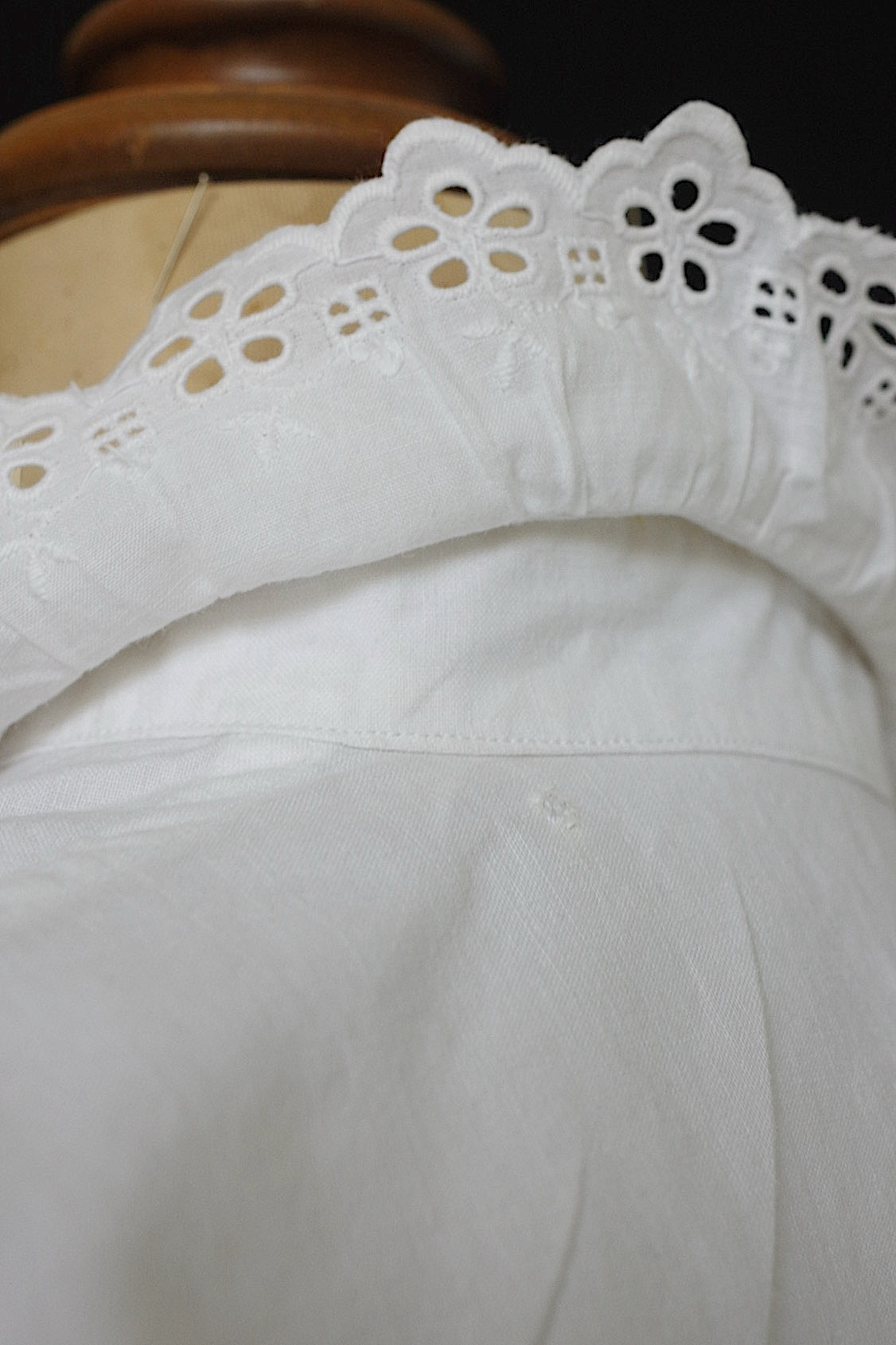 アンティークブラウス vêtement antique blouse 2 .FR a l'epoque