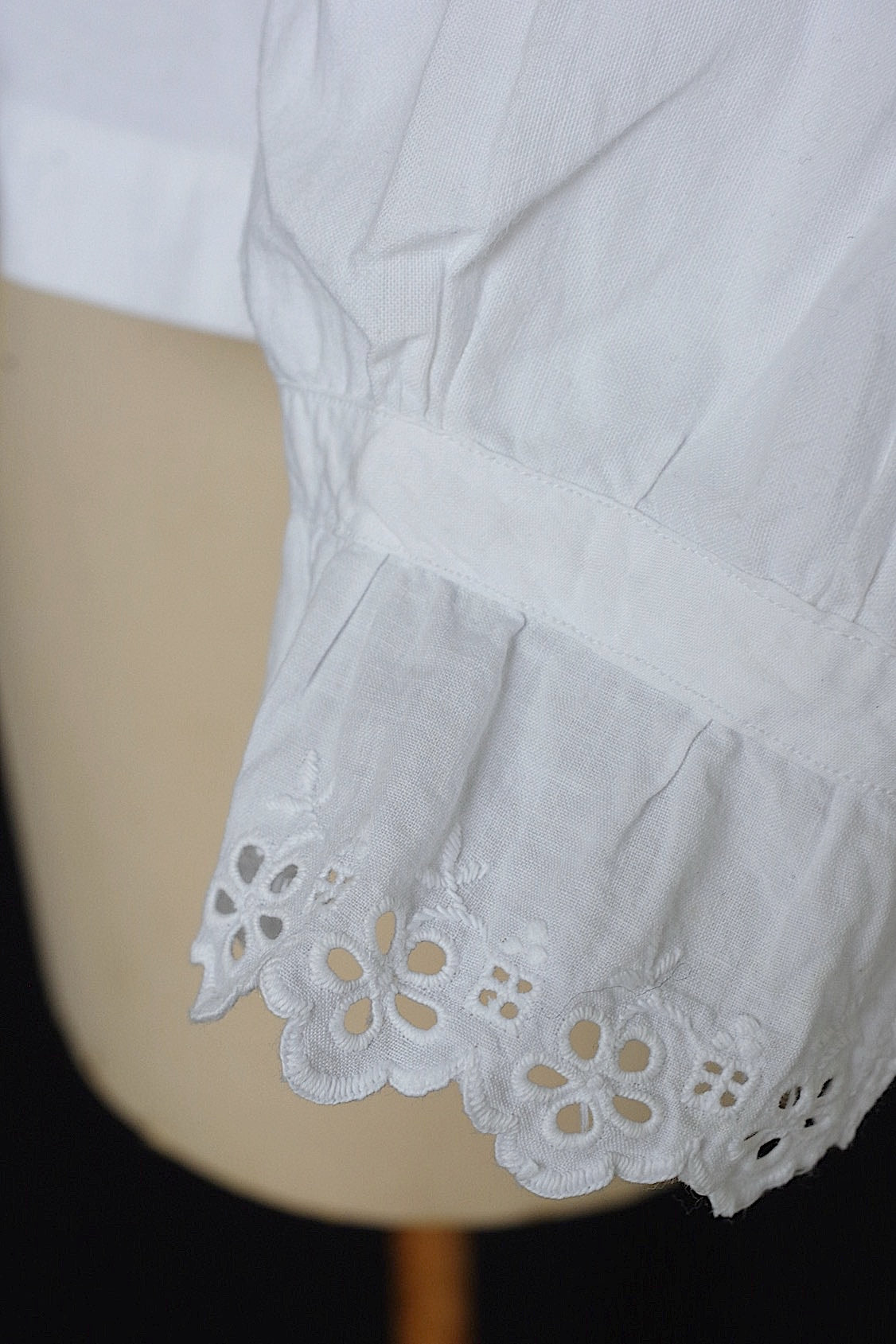 アンティークブラウス vêtement antique blouse 2 .FR a l'epoque