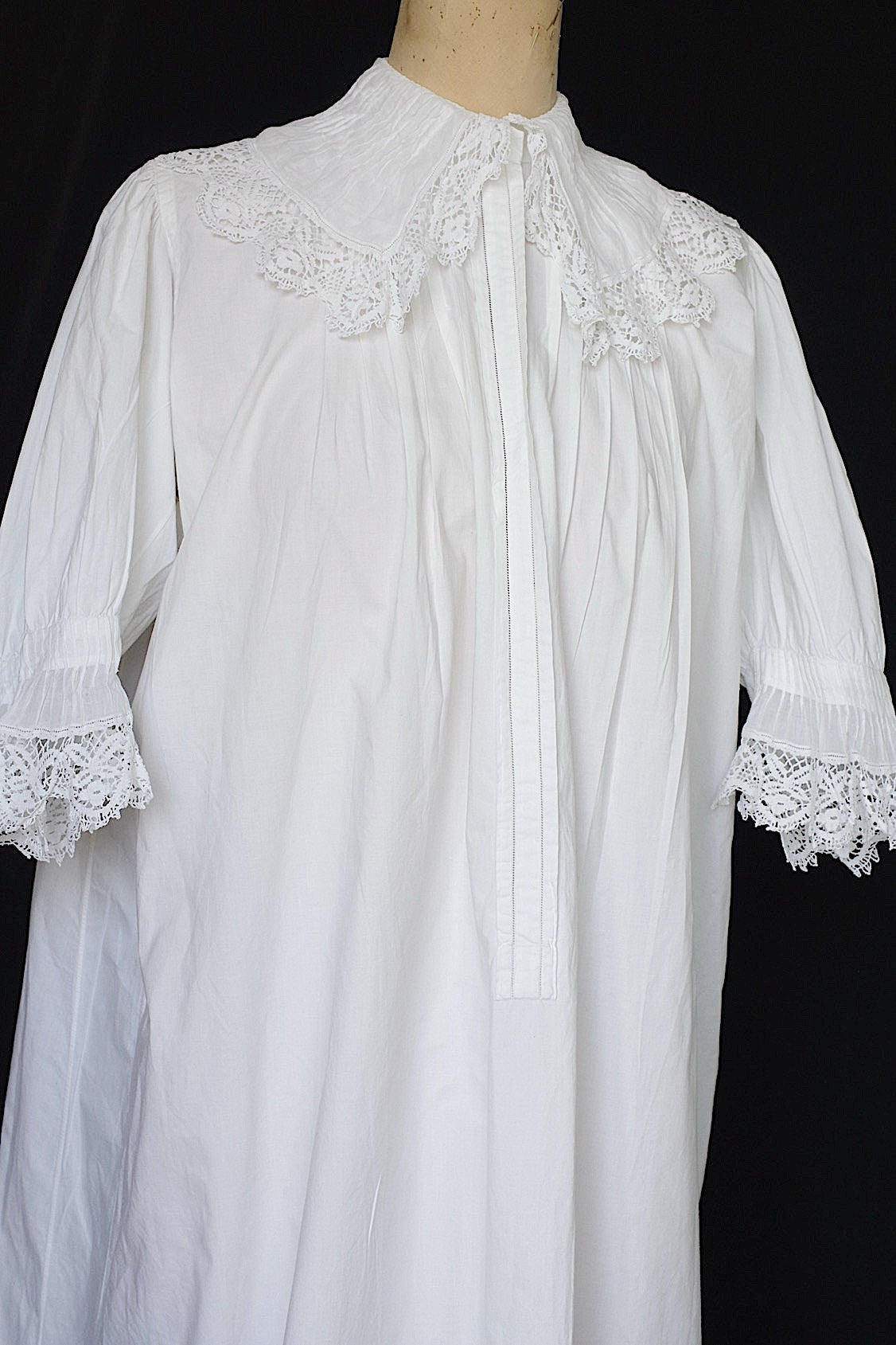 アンティークワンピース vêtement antique dress .FR a l'epoque