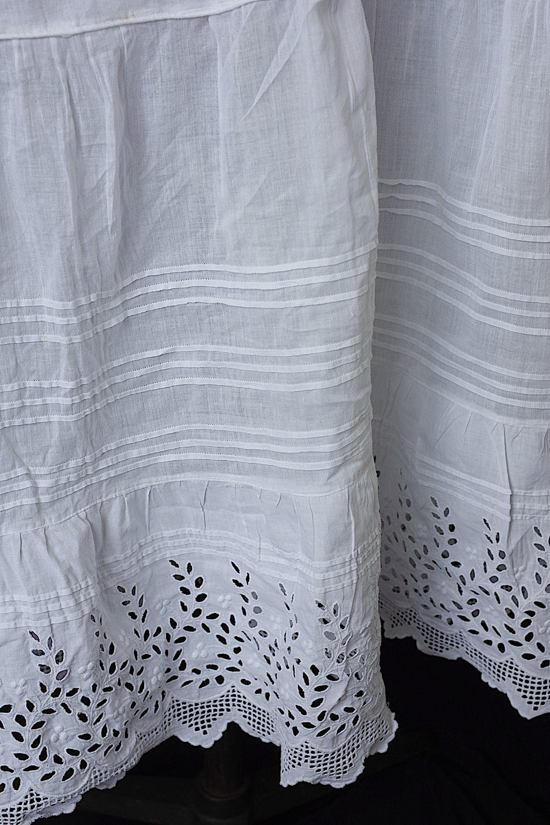 アンティークスカート vêtement antique skirt .FR a l'epoque