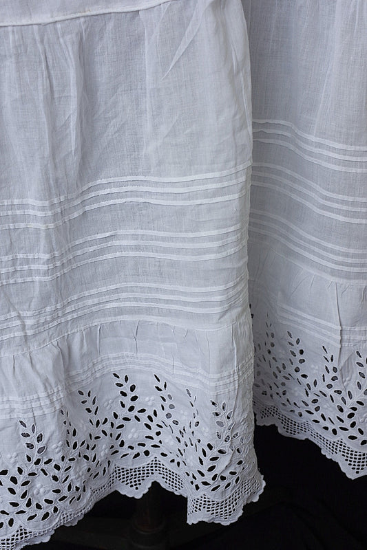 アンティークスカート vêtement antique skirt .FR a l'epoque