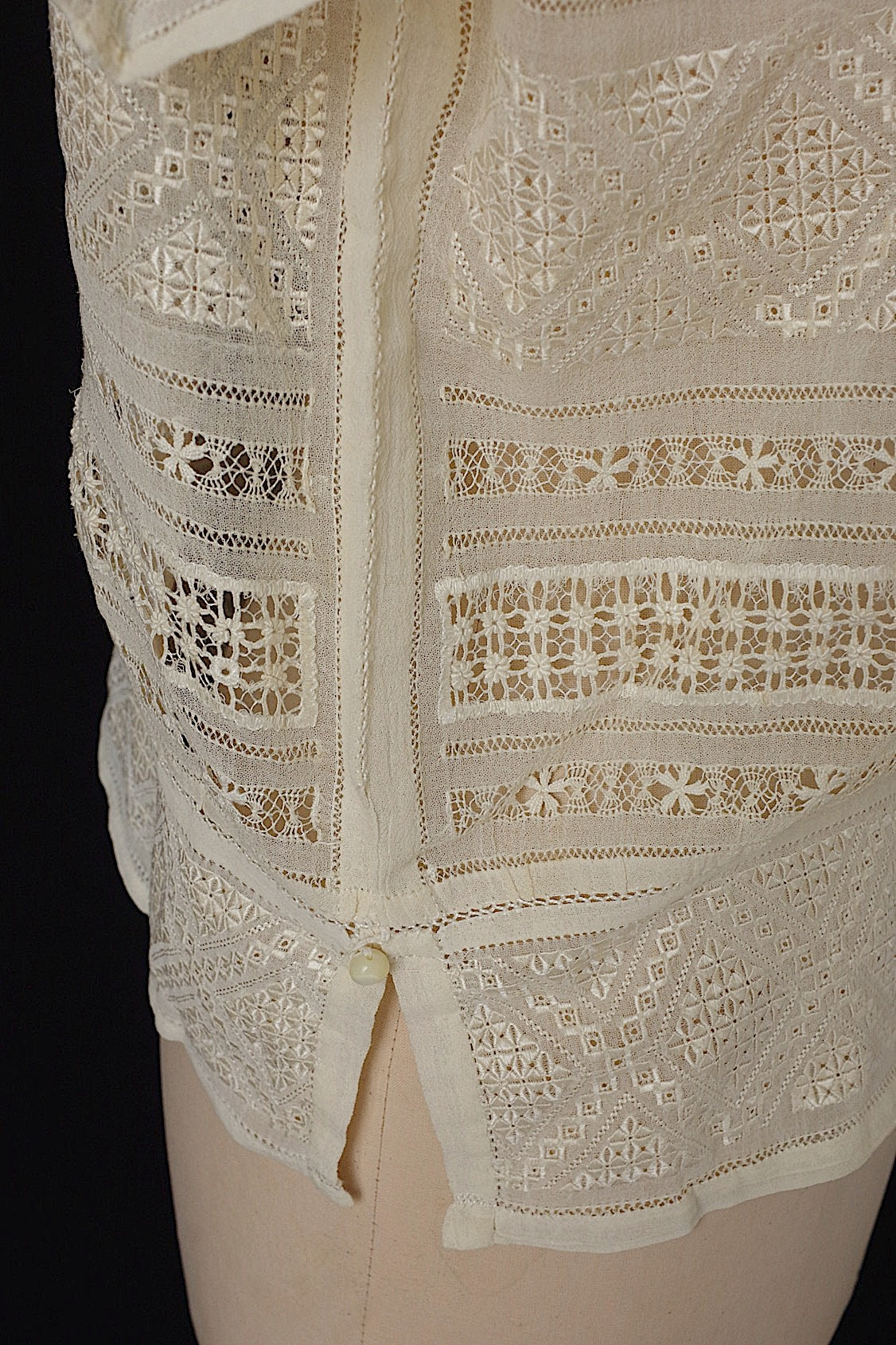 アンティークトップ vêtement antique top .FR a l'epoque