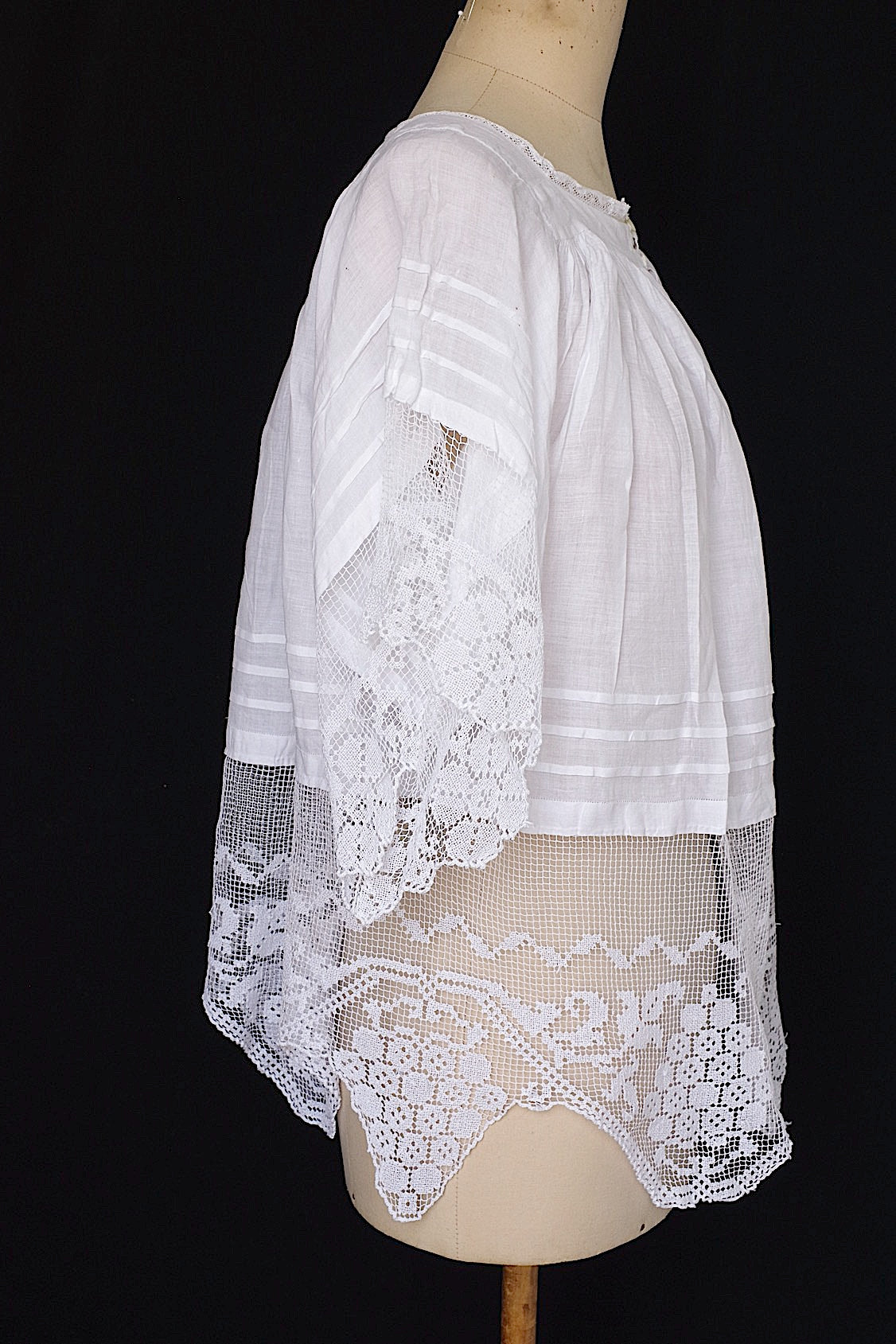 アンティークチュニック vêtement antique surplis .FR a l'epoque