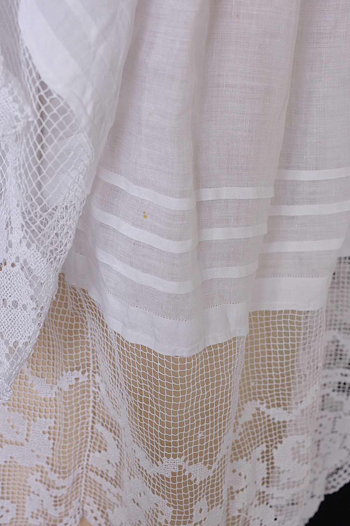 アンティークチュニック vêtement antique surplis .FR a l'epoque