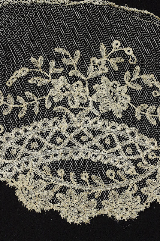 アンティークレース dentelle ancienne アプリカッションアングレテール 2mつづ .FR a l'epoque