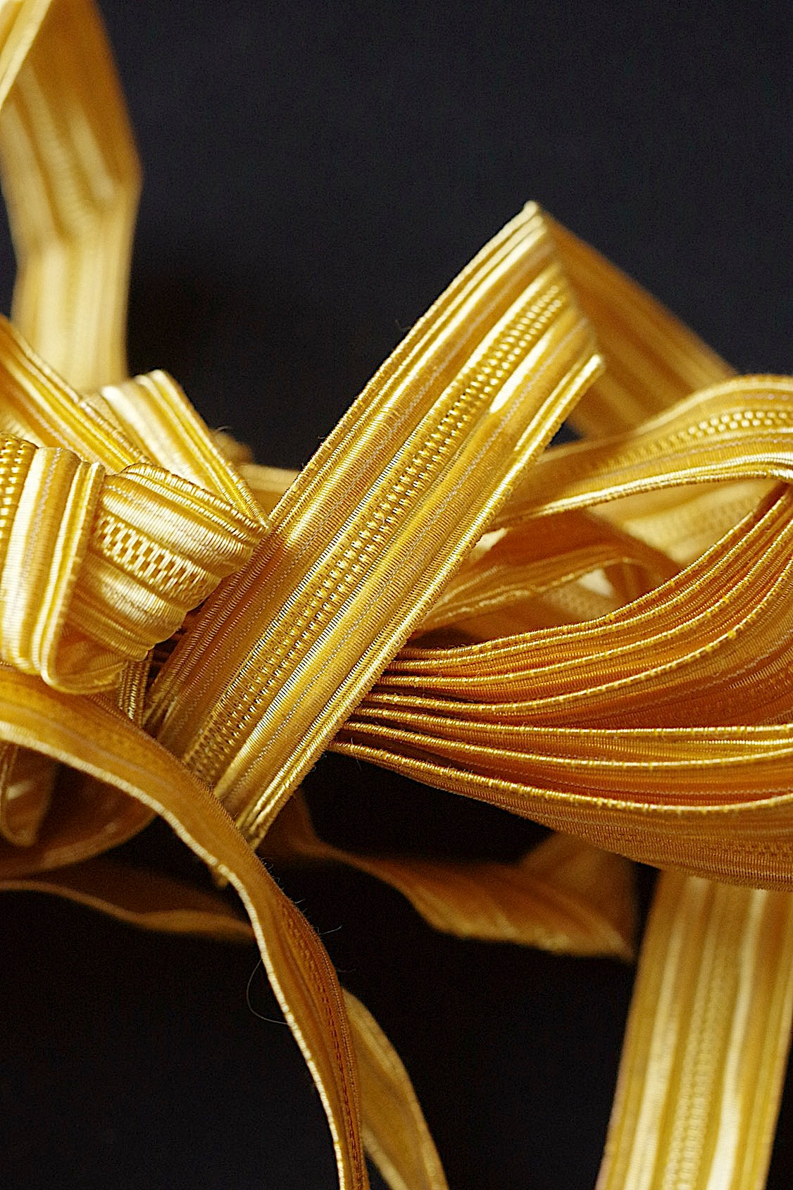 アンティークリボン ruban antique 1  .FR a l'epoque