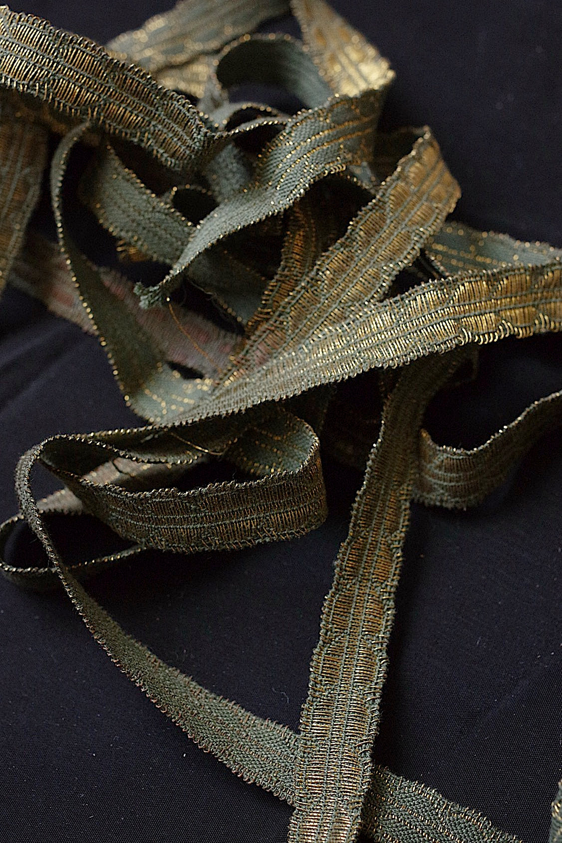 アンティークリボン ruban antique 2 .FR a l'epoque