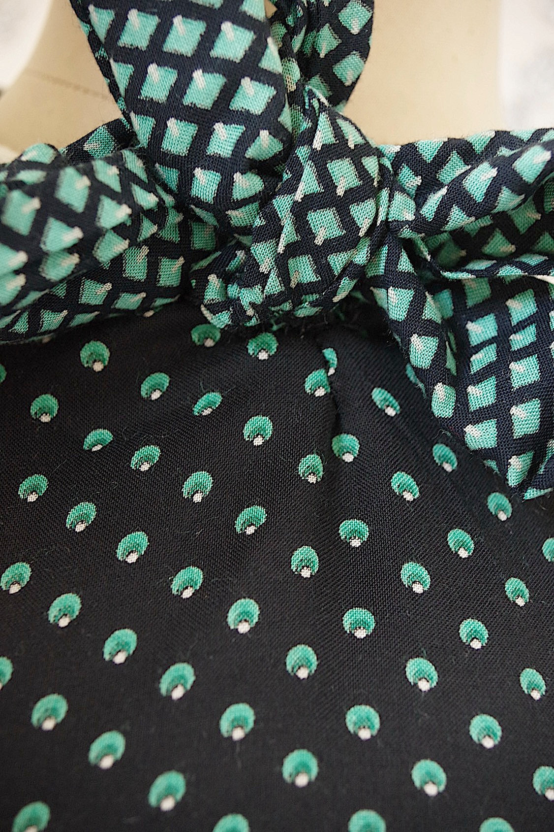 ヴィンテージワンピース vêtement vintage dress .FR a l'epoque