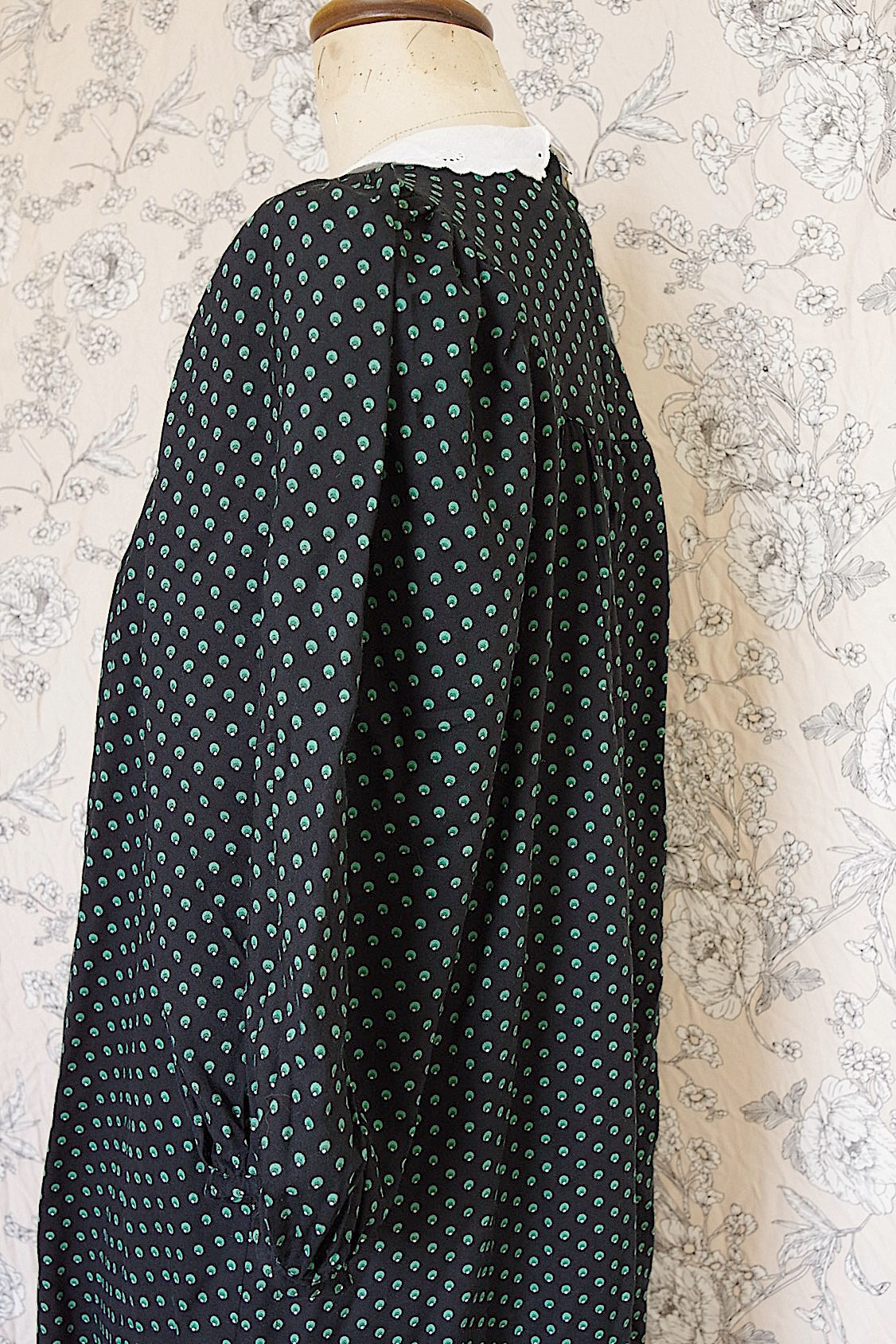 ヴィンテージワンピース vêtement vintage dress .FR a l'epoque
