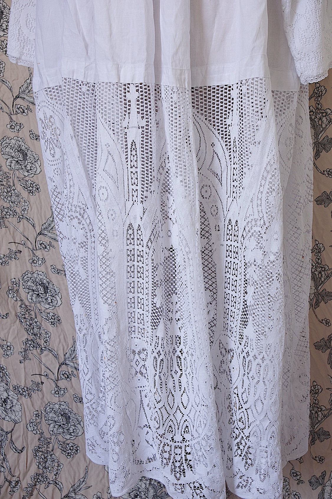 アンティーク司祭服 vêtement antique 1 .FR a l'epoque