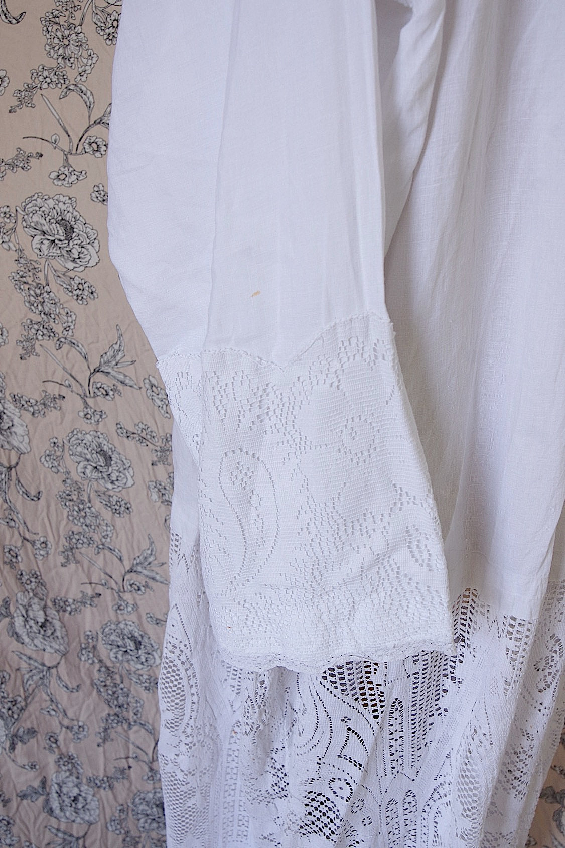 アンティーク司祭服 vêtement antique 1 .FR a l'epoque