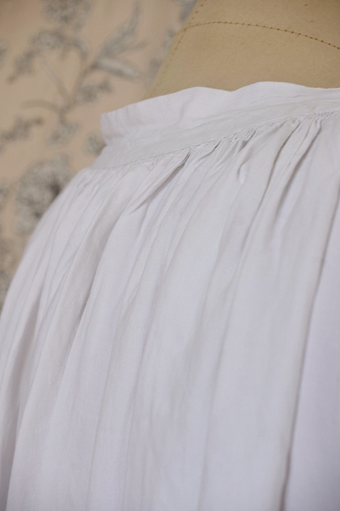 アンティーク司祭服 vêtement antique 2 .FR a l'epoque