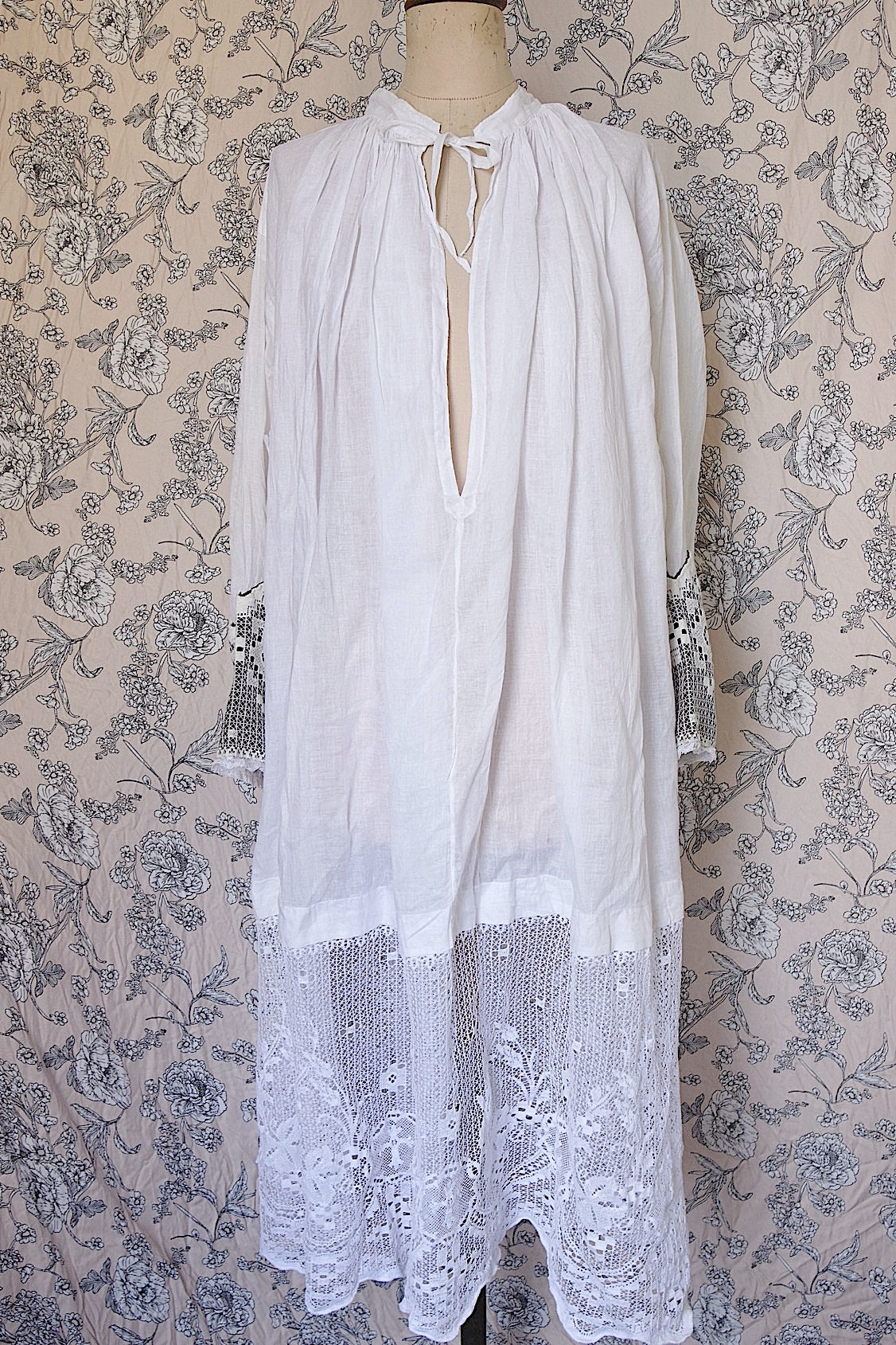 アンティーク司祭服 vêtement antique 5 .FR a l'epoque