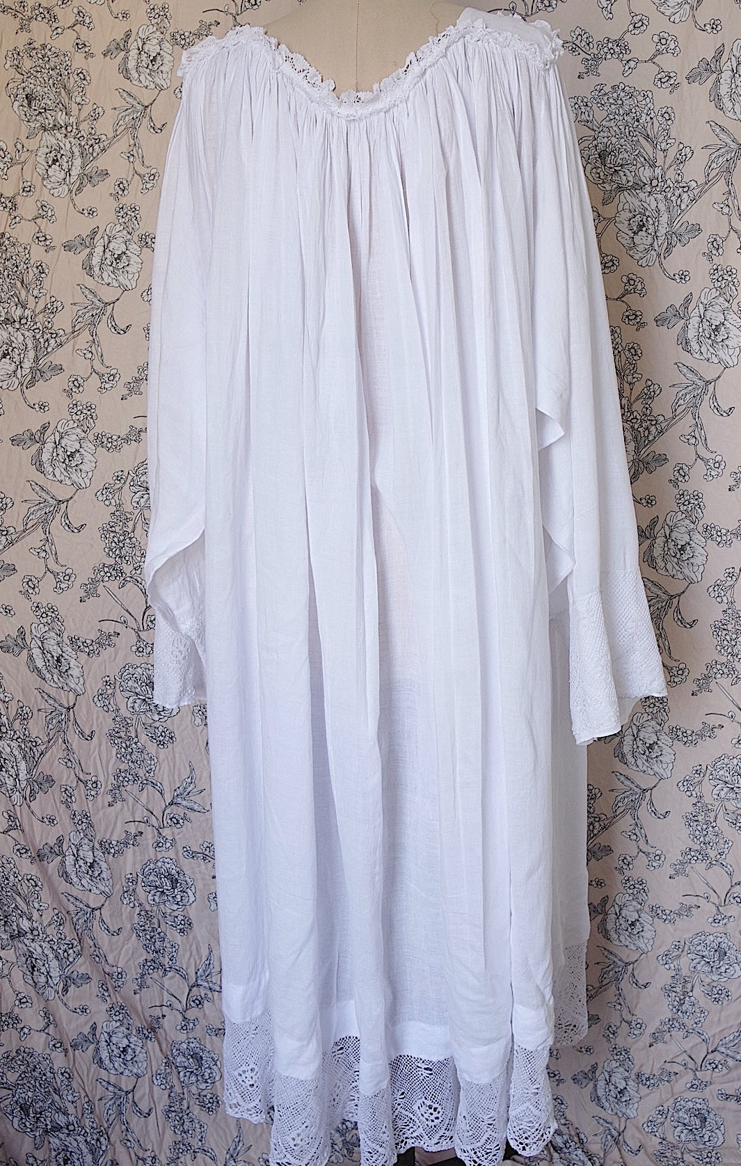 アンティーク司祭服 vêtement antique 6 .FR a l'epoque