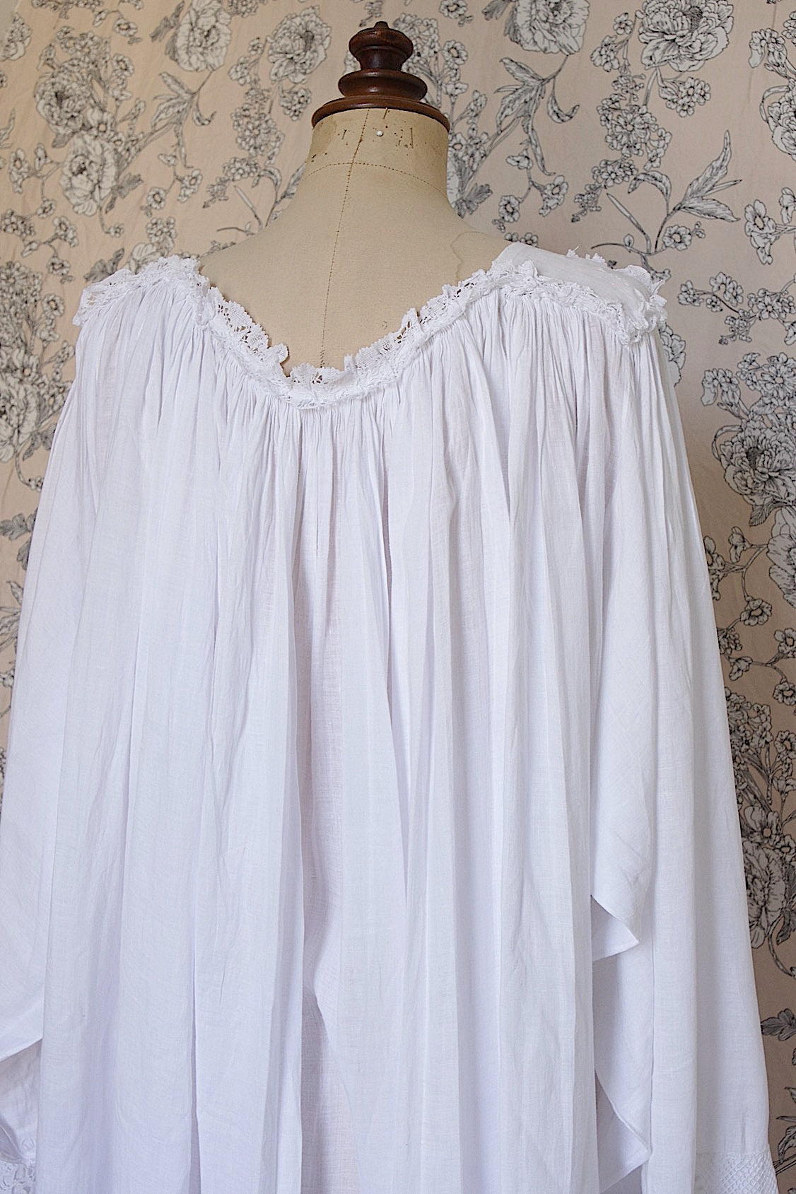 アンティーク司祭服 vêtement antique 6 .FR a l'epoque