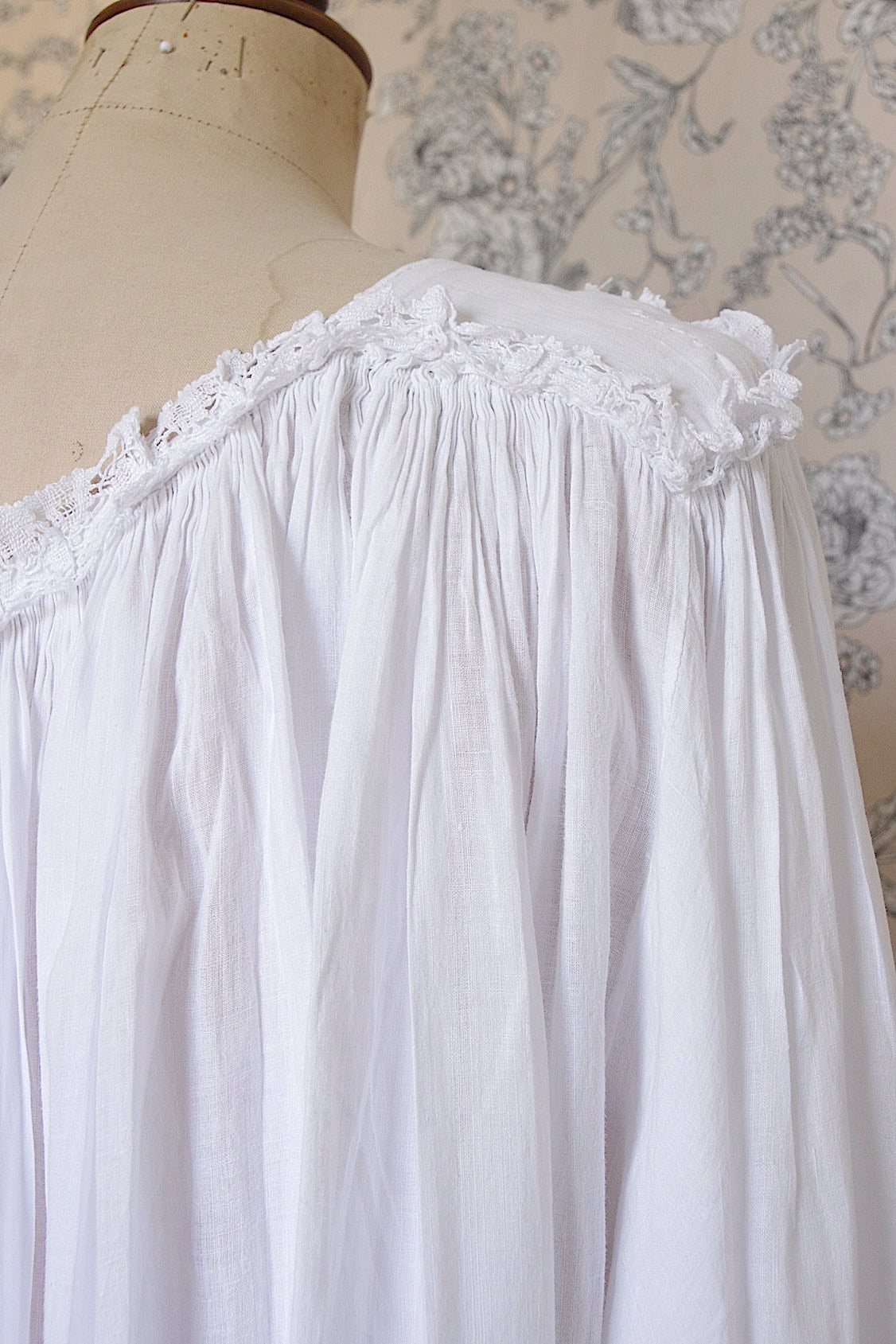 アンティーク司祭服 vêtement antique 6 .FR a l'epoque
